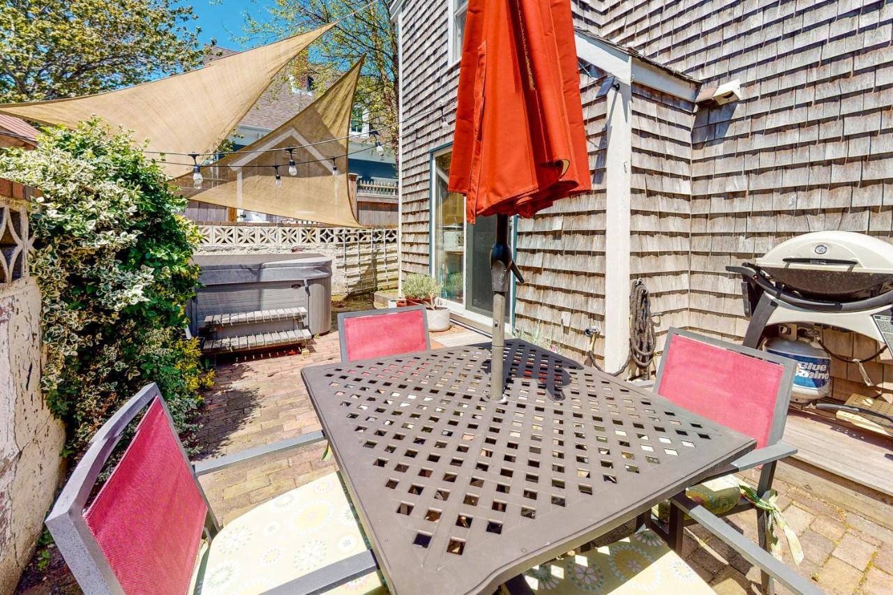 Toast Of P-Town Apartment Provincetown Exterior foto